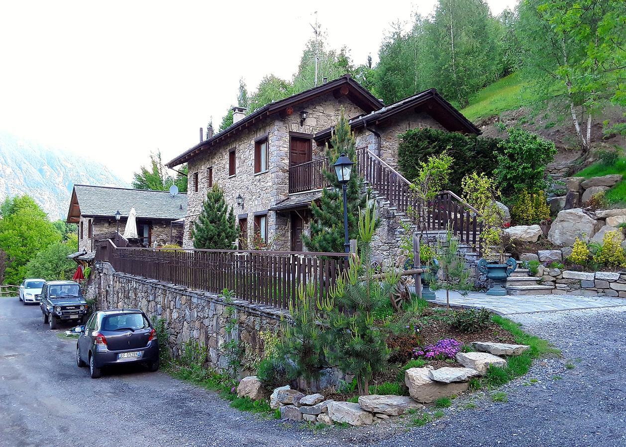 Agriturismo Al Castagneto Villa Mazzo di Valtellina ภายนอก รูปภาพ